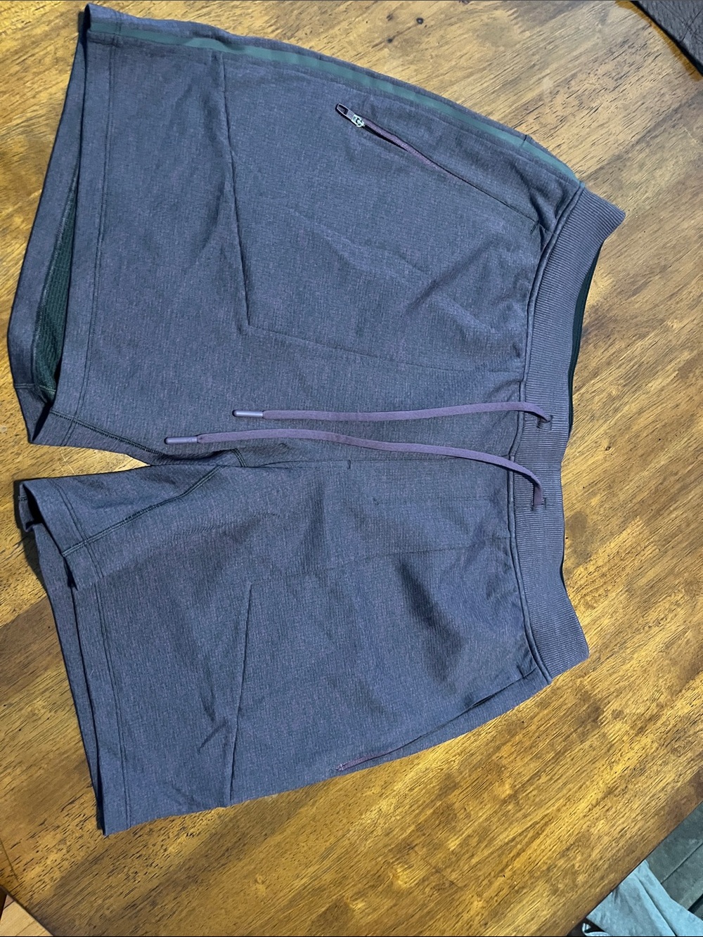 lululemon athletica Men's Shorts - Dark Gray with Plum Drawstring